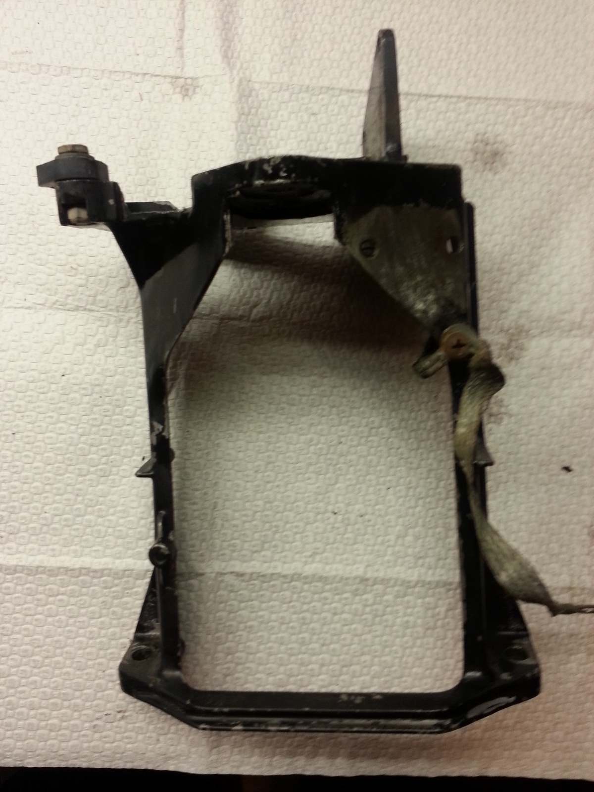 1973-1977 Mercury 74325 Rear Top Cowl Mounting Bracket Assembly OEM 20 H... - $33.00