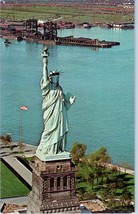 Statue of Liberty New York City, New York Postcard - £4.05 GBP