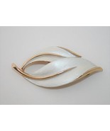 Vintage Sarah Coventry Gold Tone Off-White Enamel Double Leaf Brooch J11 - £17.58 GBP