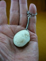 (TNE-T-SEA-220-B) Sea Turtles Tagua Nut Figurine Carving Key Chain Ring Turtle - £13.65 GBP