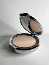 Chantecaille Compact Makeup - PETAL .35 oz NWOB - £55.00 GBP