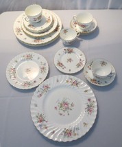 Vtg Minton Marlow China Roses 27 Pc Serv for 4, 5 pc pl set Globe Wreath stamps - £195.46 GBP