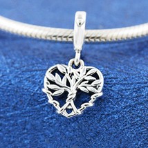 2020 Winter Release 925 Sterling Silver Heart Family Tree Dangle Charm  - £13.95 GBP