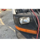 Headlight Sealed Beam Fits 96-17 EXPRESS 2500 VAN 104786462 - $1,654.19 MXN