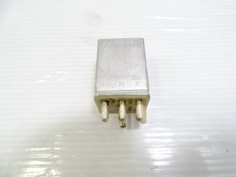 Mercedes R107 380SL relay, dimmer 0015425819 - $339.06 MXN