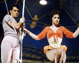 Gina Lollobrigida and Tony Curtis in Trapeze on high wire in leotard and stoc - £55.81 GBP