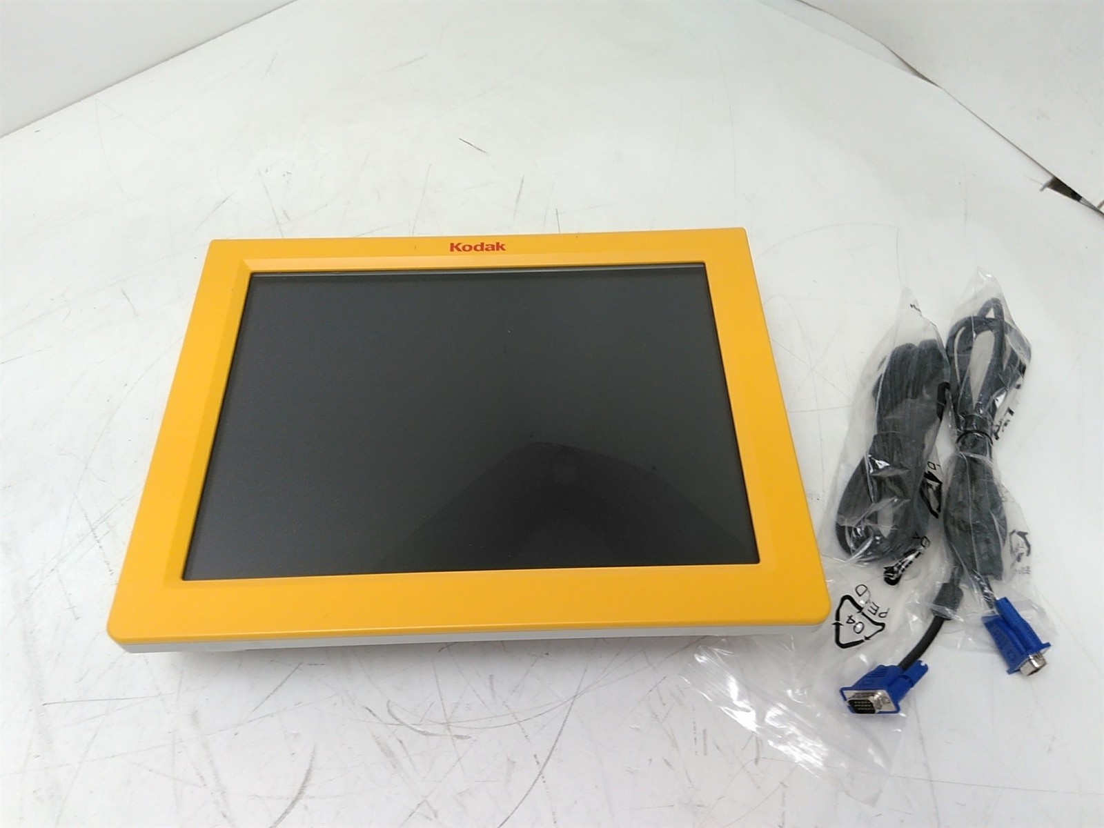 Elo ET1520L-8UWR-1-RKDK2-G 15" VGA Touchscreen Monitor Touch Defective AS-IS - $35.34