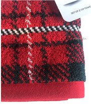 Bianca Christmas Red Plaid Fingertip Towel Set Made In Portugal Set of 2 - £33.13 GBP