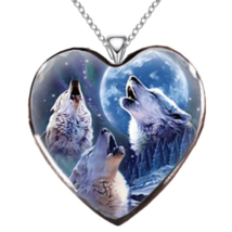 Heart Pendant Necklace - New - Wolf Pack - £10.17 GBP