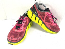 Hoka One One Conquest Women Running Shoe Pink Yellow 9M Sport 20108 025 Sneaker - £51.65 GBP