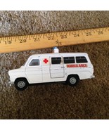 DINKY TOYS 276 FORD TRANSIT VAN - AMBULANCE 1:43 - GOOD CONDITION - $659.71 MXN
