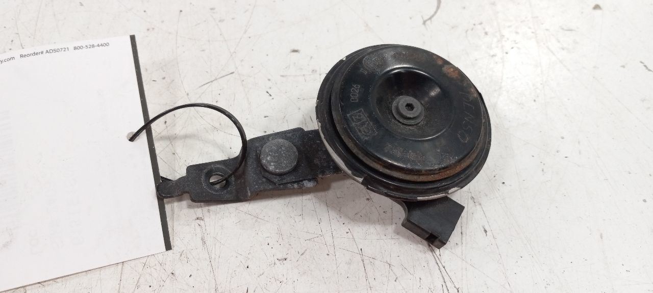 Lexus GS350 Horn 2007 2008 2009 - $19.94
