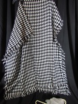 NIB Sodynee Women&#39;s Scarf Blanket Scarf Shawl Wraps Black White Plaid 33&quot;x76&quot; - £14.50 GBP