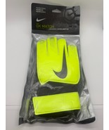 BRAND NEW in package - Nike GK Match Youth Gloves Size 7 yellow/black NWT - €16,59 EUR