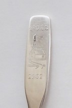 Collector Souvenir Spoon Noel 1981 Christmas Country Church with Steeple - £2.33 GBP