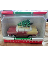 Lemax Coventry Cove Classic Car w Christmas Tree Table Decor - $20.82 CAD