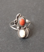 Size 7 Southwestern Style Sterling Silver Ring With Red And White Stones - £39.82 GBP