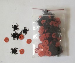 Halloween Spiders &amp; Pumpkins Confetti .6 oz - Vintage - £2.83 GBP