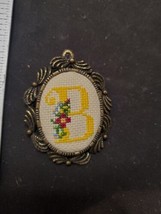 The Creative Circle Initial Brooch Cross Stitch Letter B - £8.04 GBP