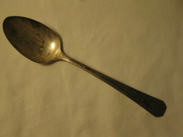 Oneida Community 1941 Clarion Pattern 8&quot; Silver Plated Serving Spoon #4 - £6.73 GBP