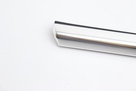 10-13 MERCEDES-BENZ C207 COUPE FRONT RIGHT PASSENGER DOOR CHROME MOLDING E2105 image 2
