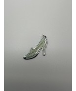 Walt Disney Cinderella Shoe Pendant Charm 3.2cm NB11 - €8,25 EUR