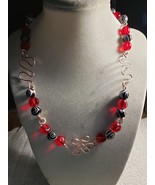 18-in Beaded Red Black White With Gold Rose Wire Work - £22.15 GBP