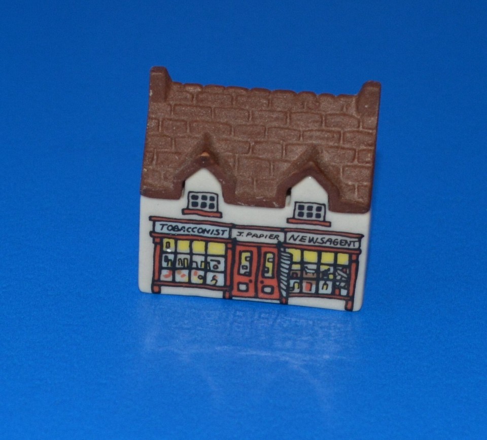 Miniature Item-Whimsey #4 English Tobacconist&#39;s Shop / Bldg/Figurine - $10.00