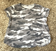 Old Navy T-Shirt Womens Medium Gray Camouflage Baby Doll Short Cap Sleev... - £4.01 GBP