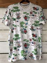 Free Planet Men&#39;s M  T Shirt Beach Surfing Santa Hula Girls Hibiscus Palm Ctn SS - £15.30 GBP