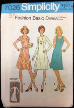 Uncut 1970s Size 10 Bust 32 ½ Easy Princess Seam Dress Simplicity 7026 Pattern - £7.16 GBP