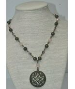 NY Signed Bronze Tone Pink Beaded Necklace  Filigree Pendant w/ Pink Rhi... - €11,90 EUR