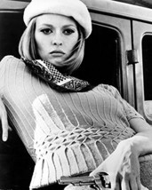 Faye Dunaway Bonnie &amp; Clyde Iconic 16x20 Canvas Giclee - £55.94 GBP