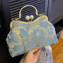 Stylish Vintage Flower Design Purse With Detachable Chainhand - £90.15 GBP