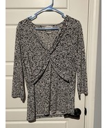 Nine West Black And White V-Neck Blouse XL - $15.45 CAD