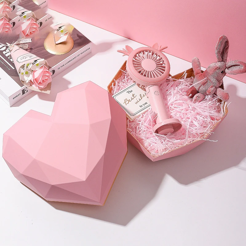 Valentine&#39;s Day Heart-Shaped Gift Box PVC Diamond Love Heart Candy Packa... - $14.43
