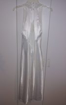 Intimo Amore Ladies Long White Slinky Open Back NIGHTGOWN-M-BARELY WORN-LOVELY - £28.57 GBP