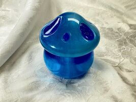 Blue Mushroom Jar with Lid Handmade In Hawaii Resin Mushroom Container A... - €17,25 EUR