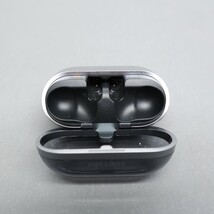 Samsung Galaxy Buds3 Pro Charging Case EP-QR630 - Silver image 3
