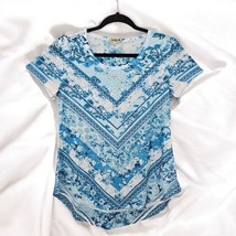 One World Top Woman Small White/Blue Embellished Short Sleeve Live and Let Live - $9.49