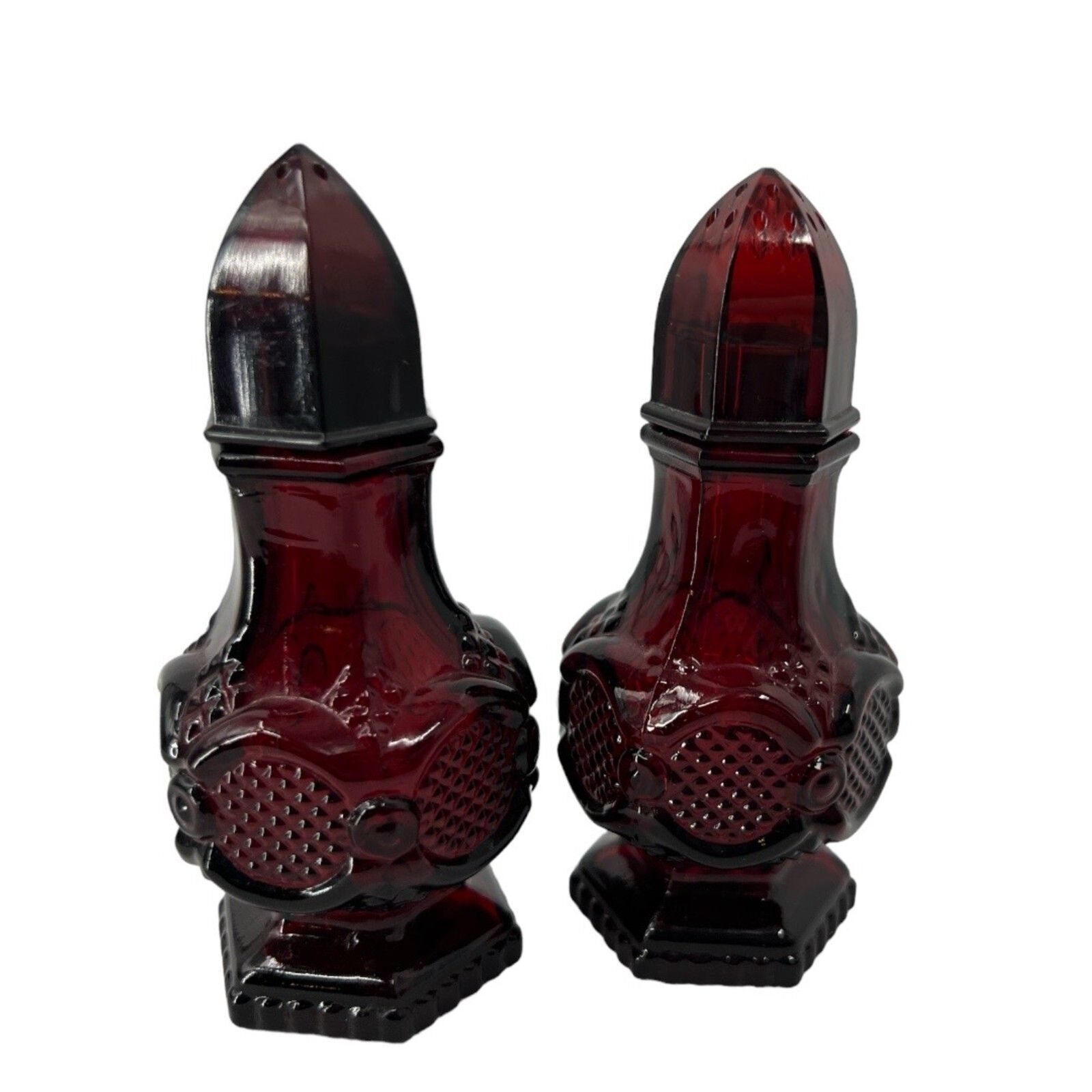 Avon vintage salt pepper shakers glass 1876 Cape Cod Ruby Red collection  - £26.37 GBP