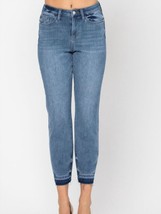 Judy Blue therma boyfriend jeans in Mid Wash - £32.41 GBP