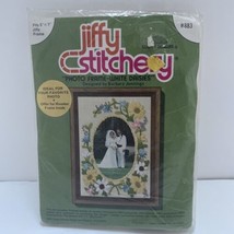 Jiffy Stitchery Photo Frame White Daisies New 5x7 #883 Barbara Jennings ... - £6.25 GBP