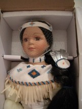 Chenoa Indian Doll Heritage Signature Collection Native American Porcelain Doll - £34.93 GBP