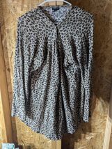 torrid 3 polyester blend longsleeve shirt - $15.04