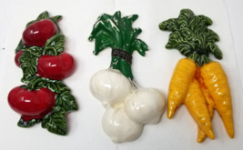 Vegetable Wall Hangings Tomatoes Onions Carrots Colorful Ceramic 1970s Vtg - £19.24 GBP