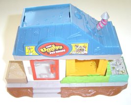  The Uggly&#39;s Pet Shop Store Gross Homes Playset - £11.98 GBP