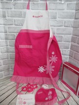 American Girl Aprons &amp; Recipes baking cookie cutter set w/ child and doll aprons - £17.83 GBP