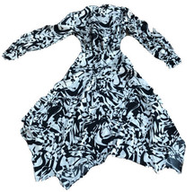 Future Collective Black &amp; White Mid-Centrury Modern Print Style Dress - £10.20 GBP