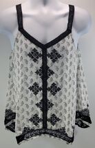 MM) Lucky Brand Woman Black White Lace V-Neck Tank Top Medium - $7.91